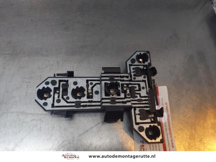 PCB, left taillight from a Volkswagen Golf IV (1J1) 2.0 2001