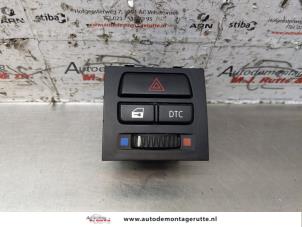 Used Panic lighting switch BMW 3 serie Touring (E91) 318i 16V Price on request offered by Autodemontage M.J. Rutte B.V.