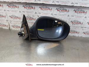 Used Wing mirror, right BMW 3 serie Touring (E91) 318i 16V Price on request offered by Autodemontage M.J. Rutte B.V.