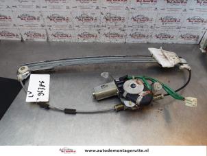 Used Window mechanism 4-door, front left Mazda Demio (DW) 1.3 16V Price on request offered by Autodemontage M.J. Rutte B.V.