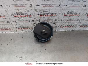 Used Fuel cap Peugeot 205 II (20A/C) 1.1 XE,GE,XL,GL,XR,GR Price on request offered by Autodemontage M.J. Rutte B.V.