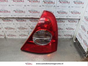 Used Taillight, right Renault Clio II (BB/CB) 1.2 16V Price on request offered by Autodemontage M.J. Rutte B.V.