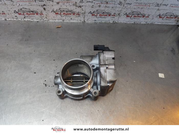 Gebrauchte Drosselklappengehäuse Audi A6 Avant (C6) 3.0 TDI V6 24V Quattro Preis auf Anfrage angeboten von Autodemontage M.J. Rutte B.V.