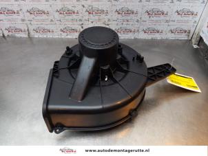 Used Heating and ventilation fan motor Seat Ibiza III (6L1) 1.4 16V 75 Price on request offered by Autodemontage M.J. Rutte B.V.