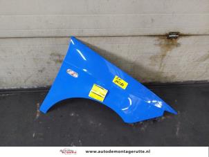 Używane Blotnik prawy przód Seat Ibiza IV SC (6J1) 1.4 16V Cena na żądanie oferowane przez Autodemontage M.J. Rutte B.V.