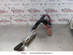 Used Ignition lock + key Citroen Saxo 1.4i VTR,VTS Price on request offered by Autodemontage M.J. Rutte B.V.