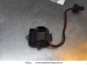 Used Heater resistor Renault Megane (EA) 1.6 16V Sport Price on request offered by Autodemontage M.J. Rutte B.V.