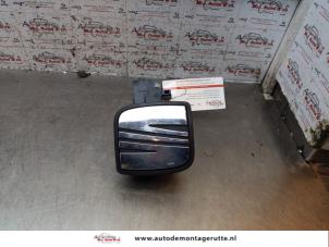Usagé Poignée hayon Seat Cordoba (6L2) 1.4 16V Prix sur demande proposé par Autodemontage M.J. Rutte B.V.