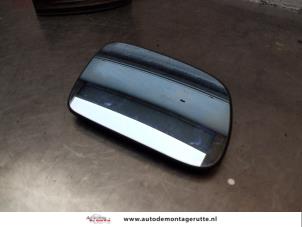 Used Mirror glass, right Peugeot 407 SW (6E) 1.6 HDiF 16V Price on request offered by Autodemontage M.J. Rutte B.V.