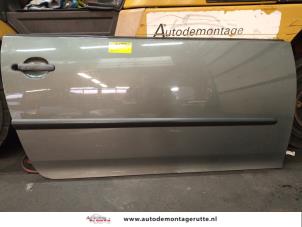 Used Door plate 2-door right Volkswagen Golf V (1K1) 1.6 FSI 16V Price on request offered by Autodemontage M.J. Rutte B.V.