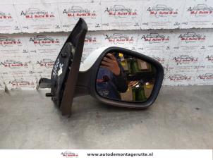 Used Wing mirror, right Renault Kangoo (KC) 1.5 dCi 65 Price on request offered by Autodemontage M.J. Rutte B.V.