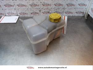 Usagé Vase d'expansion Ford Fiesta 5 (JD/JH) 1.25 16V Prix sur demande proposé par Autodemontage M.J. Rutte B.V.