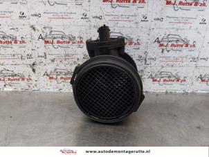 Used Air mass meter Kia Sorento I (JC) 3.5 V6 24V Price on request offered by Autodemontage M.J. Rutte B.V.