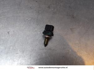 Used Engine temperature sensor BMW 3 serie Touring (E91) 318i 16V Price on request offered by Autodemontage M.J. Rutte B.V.