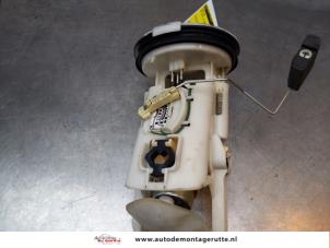 Used Electric fuel pump BMW 3 serie Touring (E46/3) 318i Price on request offered by Autodemontage M.J. Rutte B.V.
