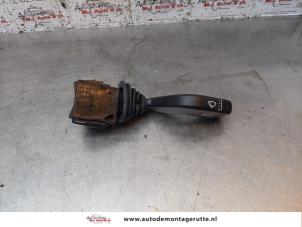 Używane Przelacznik wycieraczki Opel Meriva 1.6 Cena na żądanie oferowane przez Autodemontage M.J. Rutte B.V.