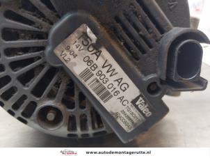 Dynamo from a Audi A4 Avant (B6) 1.8 T 20V 2004