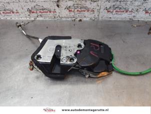 Used Front door lock mechanism 4-door, right Toyota Land Cruiser Custom Wagon (J80) 4.2 D Price on request offered by Autodemontage M.J. Rutte B.V.