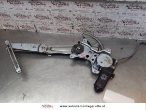 Used Window mechanism 4-door, front right Toyota Land Cruiser Custom Wagon (J80) 4.2 D Price on request offered by Autodemontage M.J. Rutte B.V.