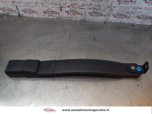 Used Rear seatbelt buckle, left Toyota Land Cruiser Custom Wagon (J80) 4.2 D Price on request offered by Autodemontage M.J. Rutte B.V.