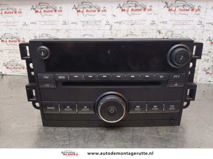 Radio de un Chevrolet Captiva (C100) 2.4 16V 4x2 2007