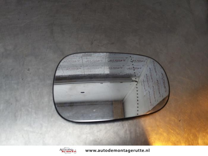 Cristal reflectante izquierda de un Renault Modus/Grand Modus (JP) 1.6 16V 2005