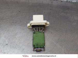 Used Heater resistor Ford Fiesta 5 (JD/JH) 1.4 16V Price on request offered by Autodemontage M.J. Rutte B.V.