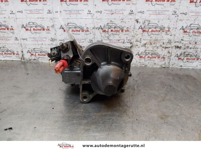 Gebrauchte Anlasser Renault Clio II (BB/CB) 1.6 16V Preis auf Anfrage angeboten von Autodemontage M.J. Rutte B.V.