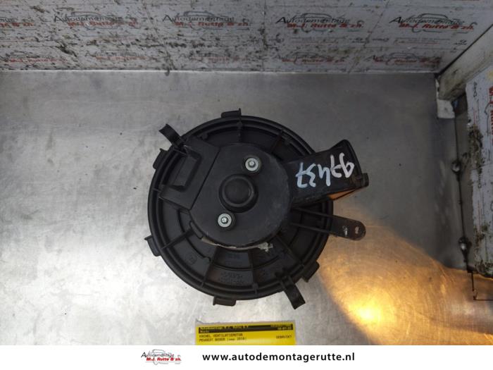 Heizung Belüftungsmotor van een Peugeot Boxer (U9) 2.2 HDi 150 2016
