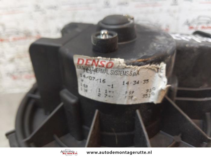 Heizung Belüftungsmotor van een Peugeot Boxer (U9) 2.2 HDi 150 2016