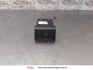 Used Fog light switch Volkswagen Fox (5Z) 1.2 Price on request offered by Autodemontage M.J. Rutte B.V.
