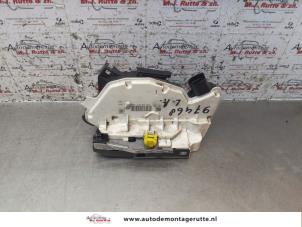 Used Rear door lock mechanism 4-door, left Seat Ibiza IV (6J5) 1.2 12V Price on request offered by Autodemontage M.J. Rutte B.V.