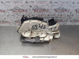 Used Door lock mechanism 4-door, front left Seat Ibiza IV (6J5) 1.2 12V Price on request offered by Autodemontage M.J. Rutte B.V.