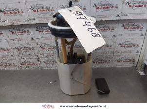 Usados Bomba eléctrica de combustible Seat Ibiza IV (6J5) 1.2 12V Precio de solicitud ofrecido por Autodemontage M.J. Rutte B.V.