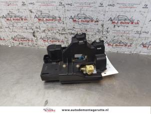 Used Rear door mechanism 4-door, right Chevrolet Epica 2.5 24V Price on request offered by Autodemontage M.J. Rutte B.V.