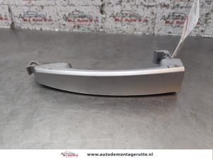 Used Rear door handle 4-door, right Chevrolet Epica 2.5 24V Price on request offered by Autodemontage M.J. Rutte B.V.