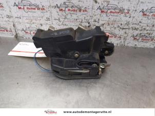 Used Door lock mechanism 2-door, left Mercedes Vito (639.6) 2.2 109 CDI 16V Price on request offered by Autodemontage M.J. Rutte B.V.