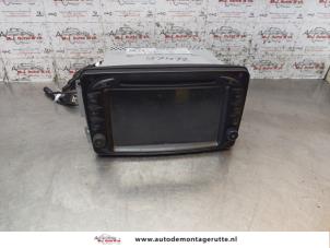 Used Radio Mercedes Vito (639.6) 2.2 109 CDI 16V Price on request offered by Autodemontage M.J. Rutte B.V.