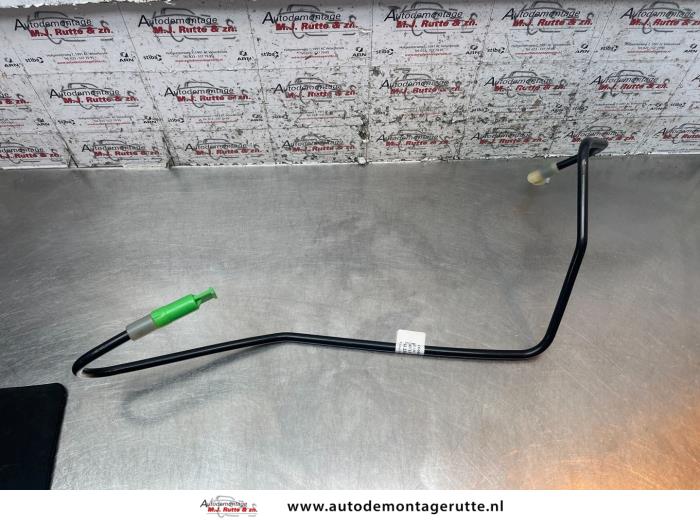 Nya Kopplingsledning Suzuki Swift Pris € 75,00 Inklusive moms erbjuds av Autodemontage M.J. Rutte B.V.