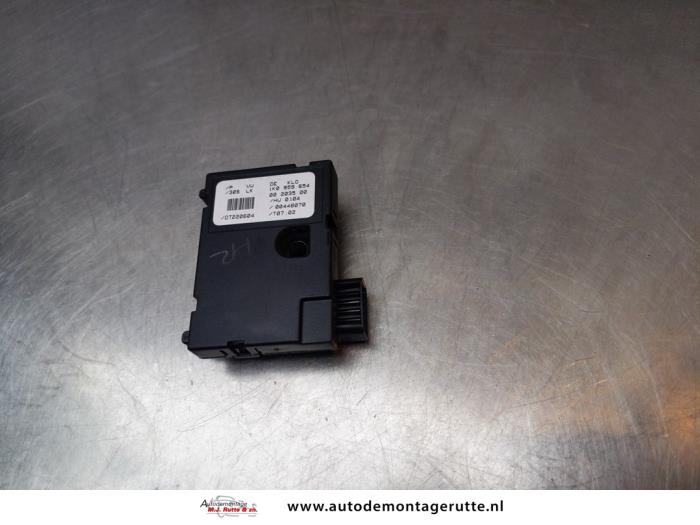 Begagnade Styrvinkelsensor Volkswagen Caddy III (2KA,2KH,2CA,2CH) 2.0 SDI Pris på förfrågan erbjuds av Autodemontage M.J. Rutte B.V.