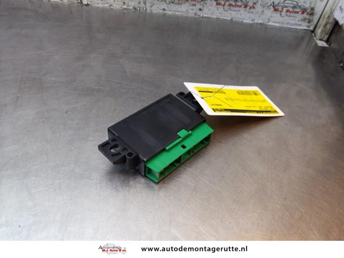 Gebrauchte Esp Steuergerät Peugeot 208 I (CA/CC/CK/CL) 1.2 Vti 12V PureTech 82 Preis auf Anfrage angeboten von Autodemontage M.J. Rutte B.V.