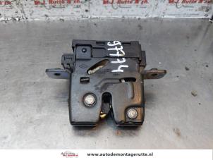 Used Tailgate lock mechanism Nissan Micra (K12) 1.2 16V Price on request offered by Autodemontage M.J. Rutte B.V.