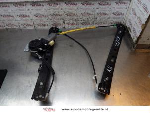 Used Window mechanism 4-door, front right BMW 3 serie (E46/4) 320i 24V Price on request offered by Autodemontage M.J. Rutte B.V.