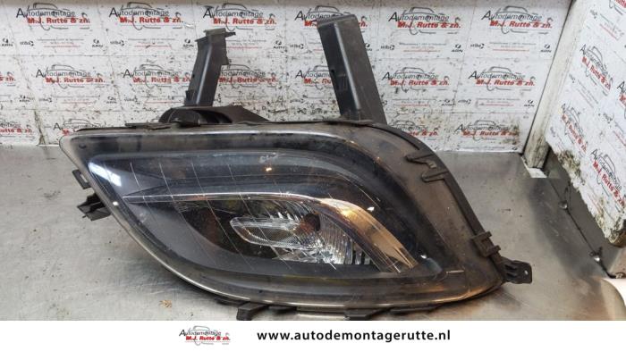 Używane Kierunkowskaz prawy Opel Astra J Sports Tourer (PD8/PE8/PF8) 1.4 16V ecoFLEX Cena na żądanie oferowane przez Autodemontage M.J. Rutte B.V.