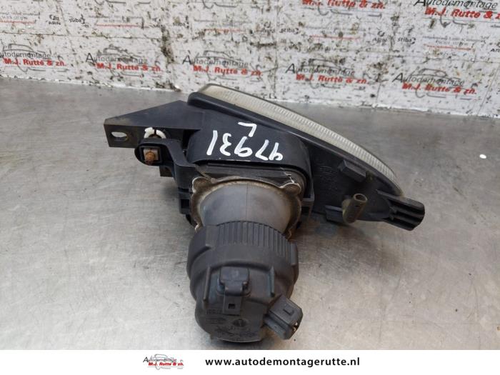 Nebelscheinwerfer links vorne Jaguar S-type 3.0 V6 24V - HELLA