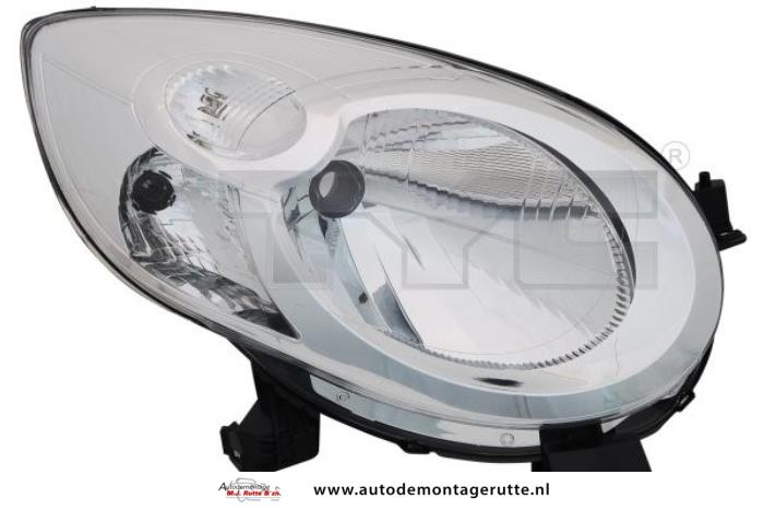 Nowe Reflektor lewy Citroen C1 Cena € 105,00 Z VAT oferowane przez Autodemontage M.J. Rutte B.V.