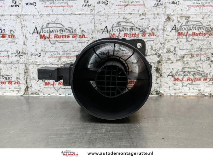 Gebrauchte Luftmengenmesser Volkswagen Crafter 2.5 TDI 30/32/35/46/50 Preis € 50,00 Margenregelung angeboten von Autodemontage M.J. Rutte B.V.