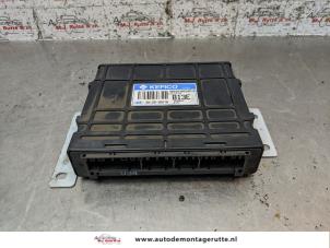 Usados Ordenador de refrigeración Hyundai Santa Fe I 2.0 16V 4x2 Precio de solicitud ofrecido por Autodemontage M.J. Rutte B.V.