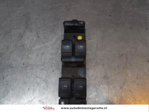 Used Multi-functional window switch Volkswagen Sharan (7M8/M9/M6) 1.8 Turbo 20V Price on request offered by Autodemontage M.J. Rutte B.V.