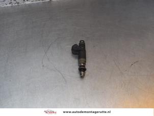 Used Injector (petrol injection) BMW 1 serie (E87/87N) 116i 1.6 16V Price € 15,00 Margin scheme offered by Autodemontage M.J. Rutte B.V.
